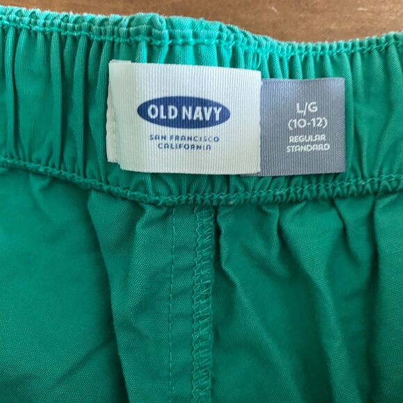 Old Navy Green Rolled Hem Shorts Girls' M (8) - Picture 3 of 8